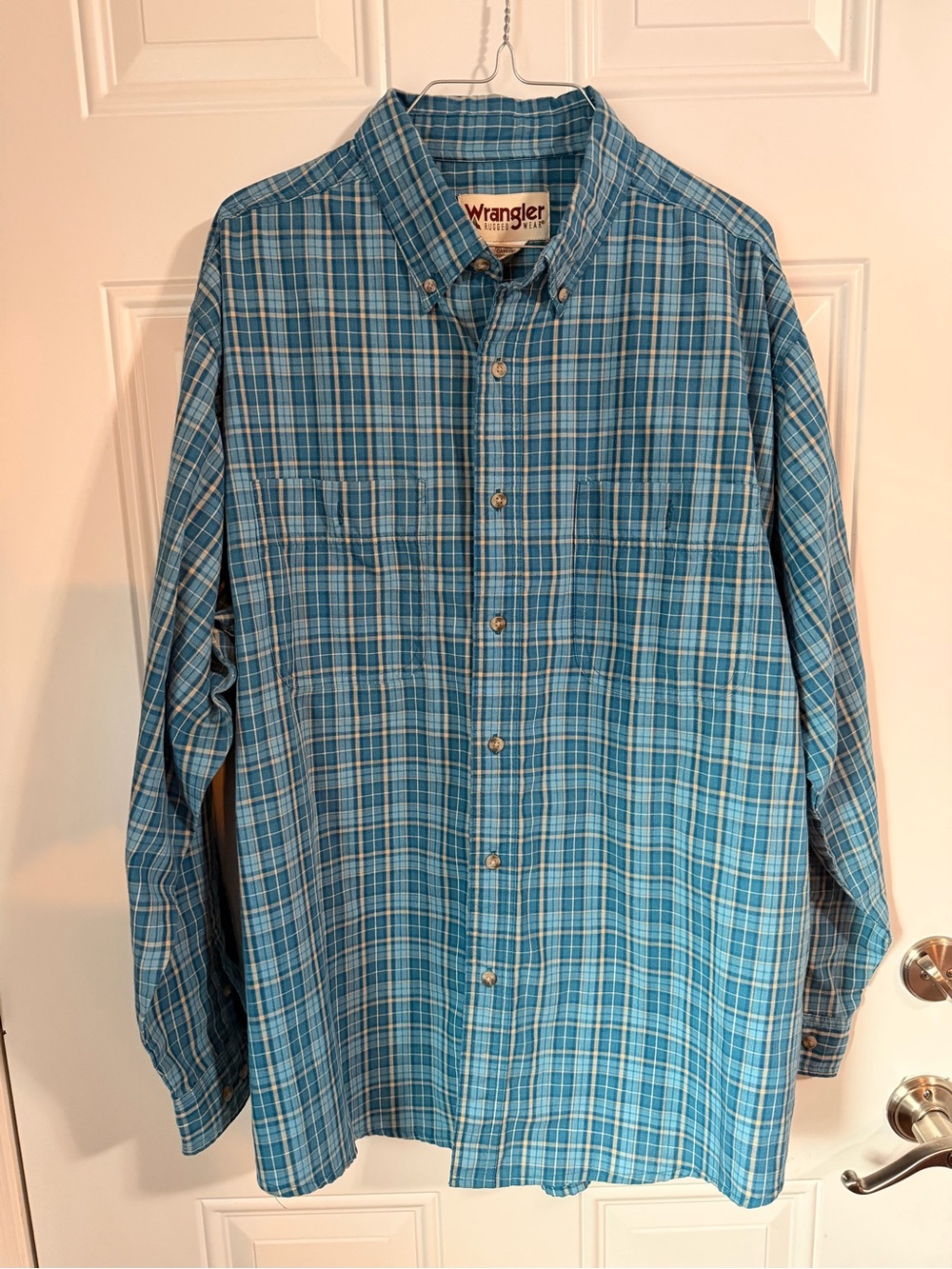 Wrangler Teal and Light Blue Plaid Button-Down Shirt